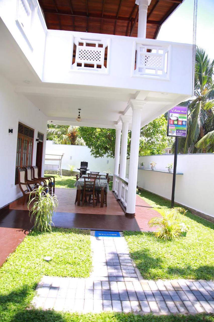 Aken Villa Hikkaduwa Exterior foto