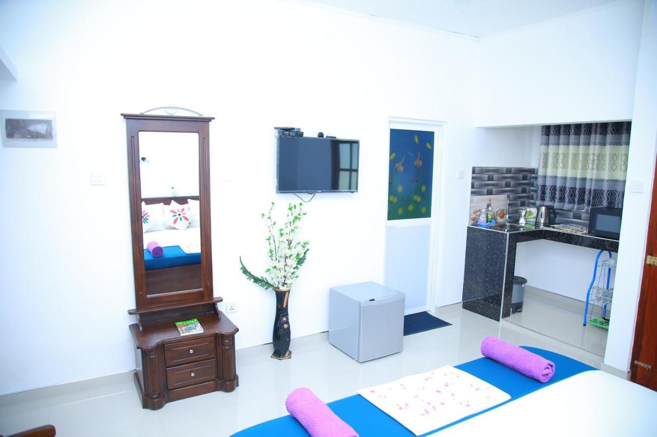 Aken Villa Hikkaduwa Exterior foto